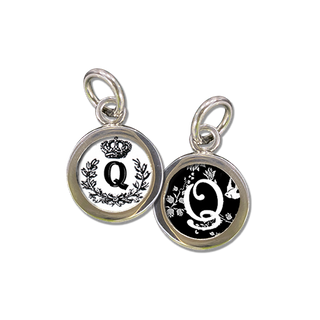 Monogram Q